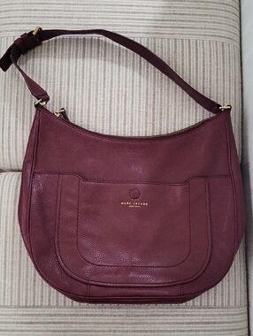 Marc Jacobs Empire City Zippered Leather Hobo - Mulled Wine